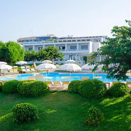 Eden Club 3* Torre Ovo